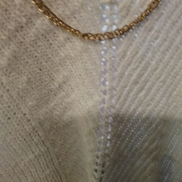 🌹Old Navy White Spring Sweater - Picture 4 of 5